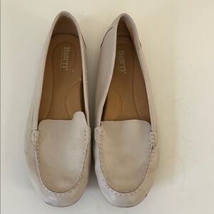 Born Women's Beige Leather Loafers
